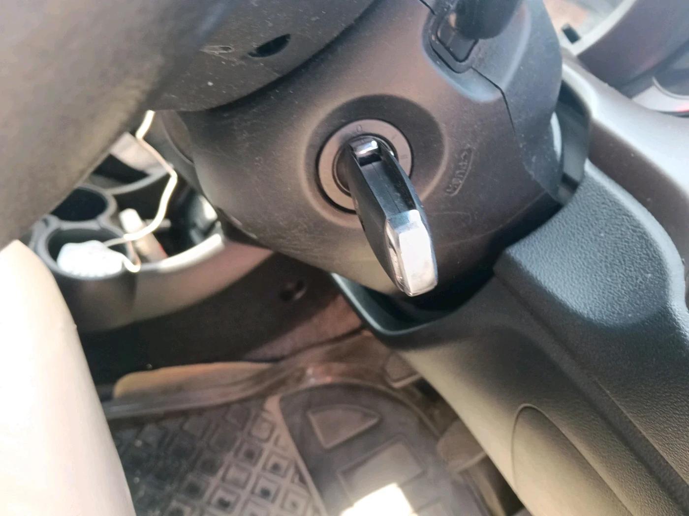 2013 Honda Brio S MT, Petrol, Manual, 51,333 km, interior