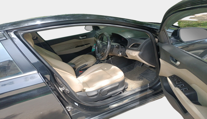 2018 Hyundai Verna 1.6 CRDI SX + AT, Diesel, Automatic, 60,128 km, interior