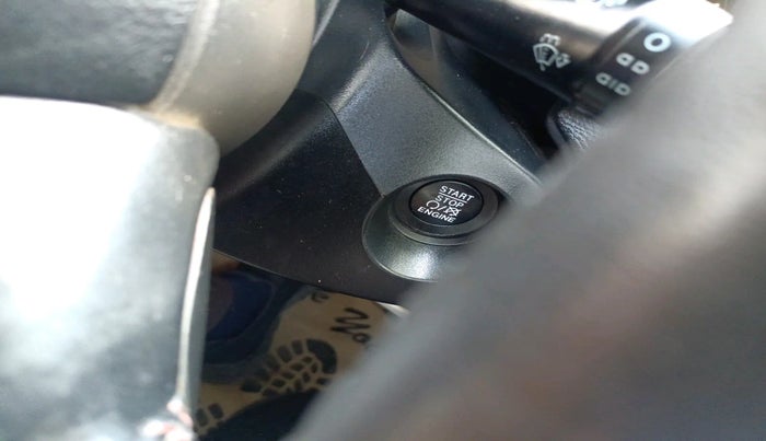 2018 Jeep Compass LIMITED 2.0 DIESEL, Diesel, Manual, 1,24,791 km, interior