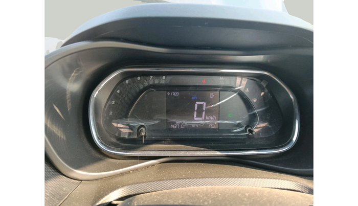 2023 Tata NEXON XM PETROL, Petrol, Manual, 14,371 km, interior