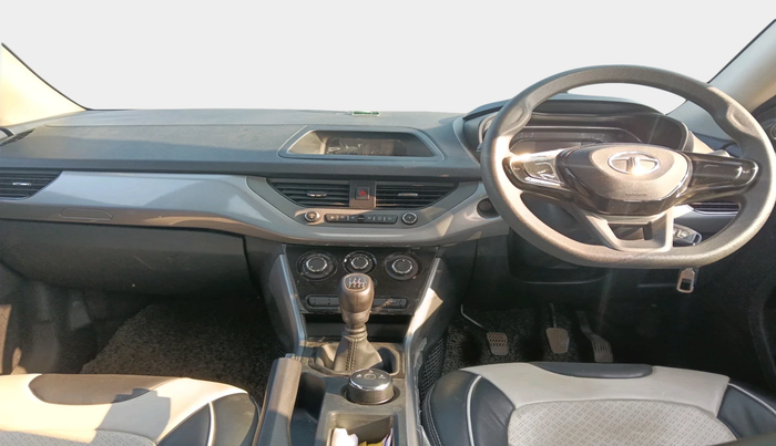 2023 Tata NEXON XM PETROL, Petrol, Manual, 14,371 km, interior