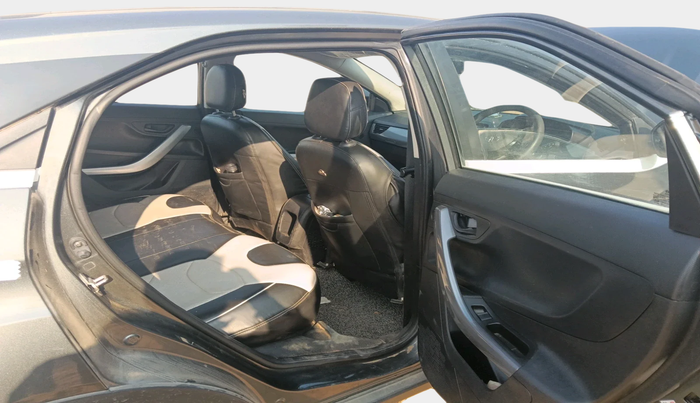 2023 Tata NEXON XM PETROL, Petrol, Manual, 14,371 km, interior