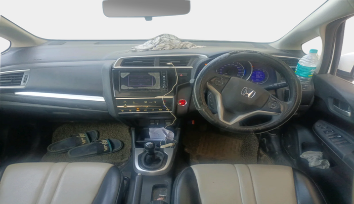 2017 Honda WR-V 1.5L I-DTEC VX MT, Diesel, Manual, 1,66,618 km, interior