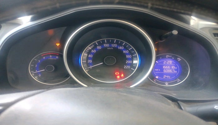 2017 Honda WR-V 1.5L I-DTEC VX MT, Diesel, Manual, 1,66,618 km, interior