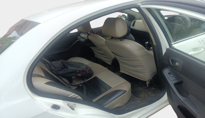 2017 Tata Zest XMS PETROL, Petrol, Manual, 1,20,870 km, interior