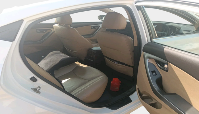 2015 Hyundai New Elantra 1.8 SX MT VTVT, Petrol, Manual, 76,677 km, interior