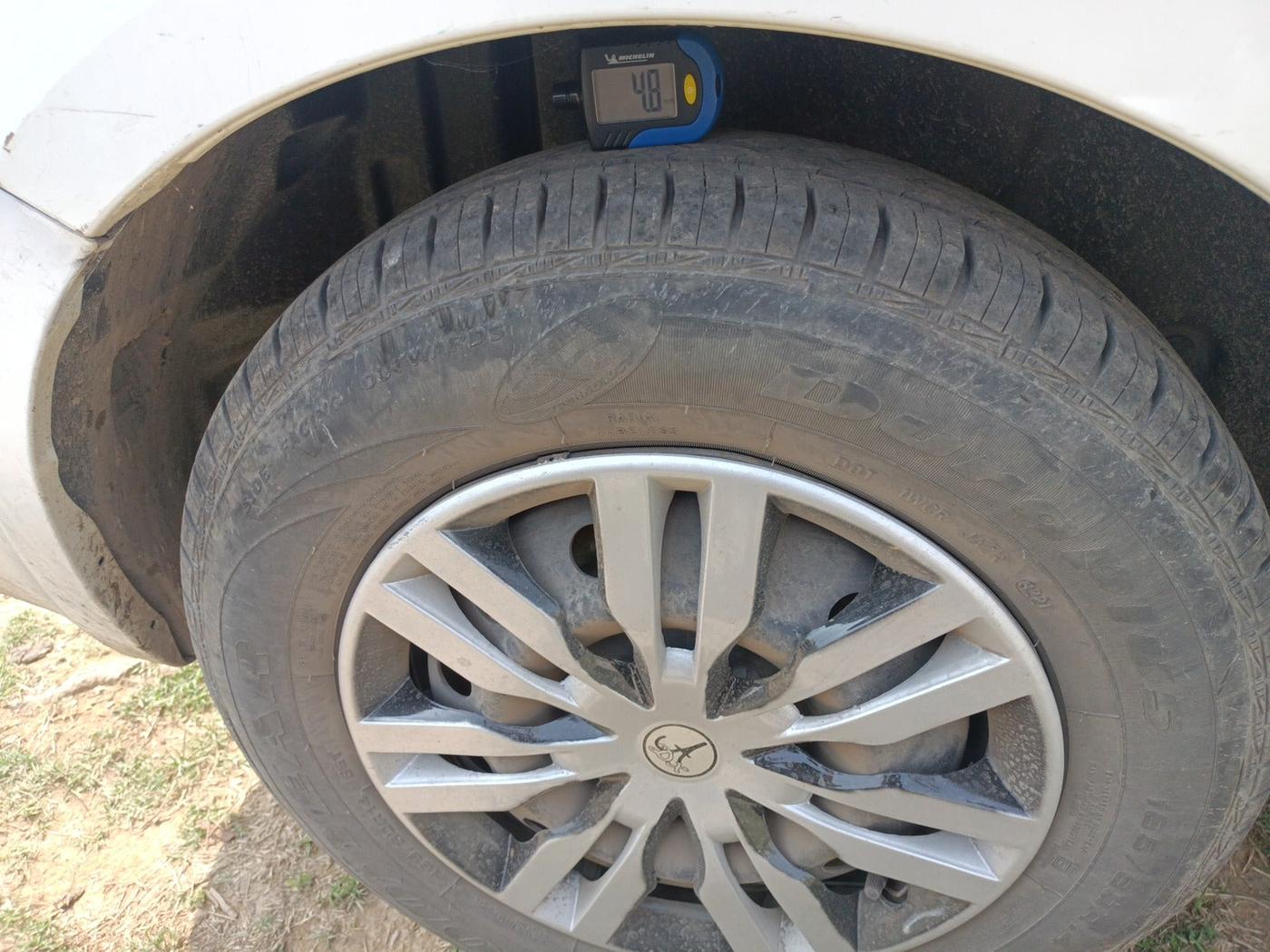 2018 Maruti Swift Dzire TOUR PETROL, Petrol, Manual, 1,10,294 km, tyre