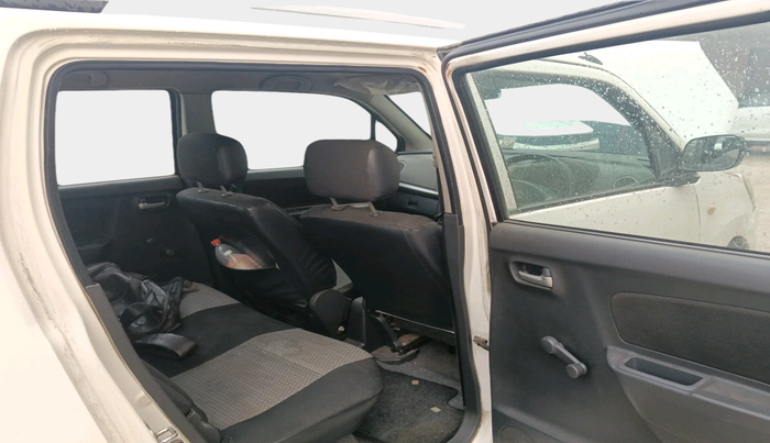 2011 Maruti Wagon R 1.0 LXI, Petrol, Manual, 97,456 km, interior