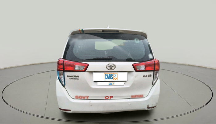 2017 Toyota Innova Crysta 2.4 VX 7 STR, Diesel, Manual, 1,56,891 km, exterior