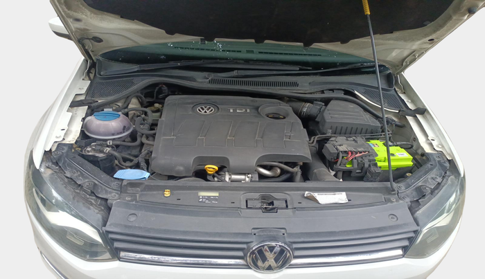 2014 Volkswagen Polo HIGHLINE1.5L, Diesel, Manual, 83,861 km, exterior