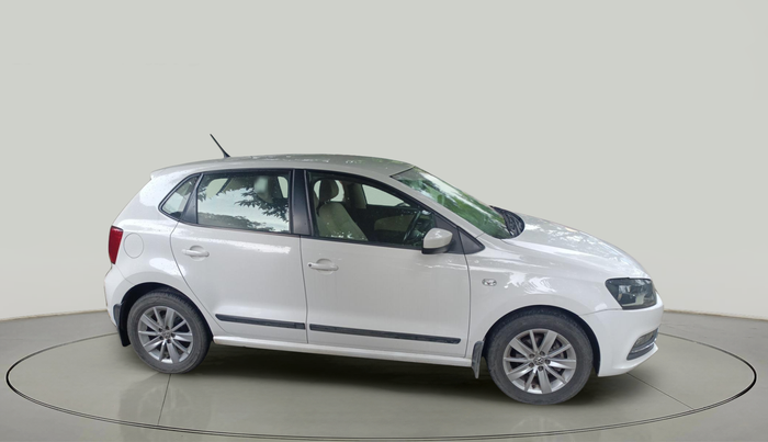 2014 Volkswagen Polo HIGHLINE1.5L, Diesel, Manual, 83,861 km, exterior