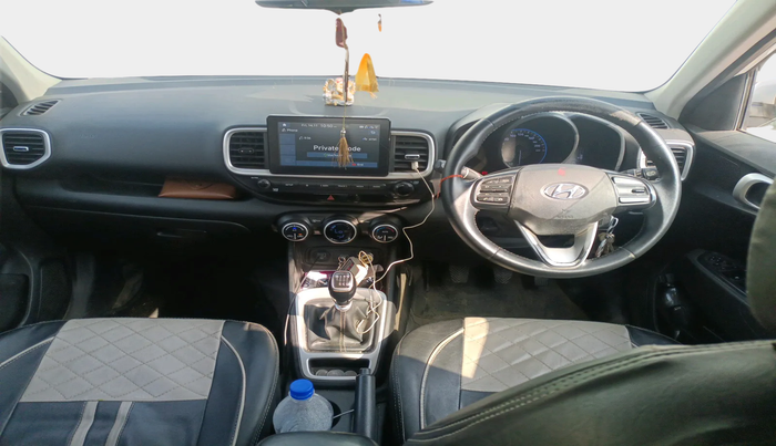 2021 Hyundai VENUE SX 1.5 CRDI, Diesel, Manual, 1,19,986 km, interior