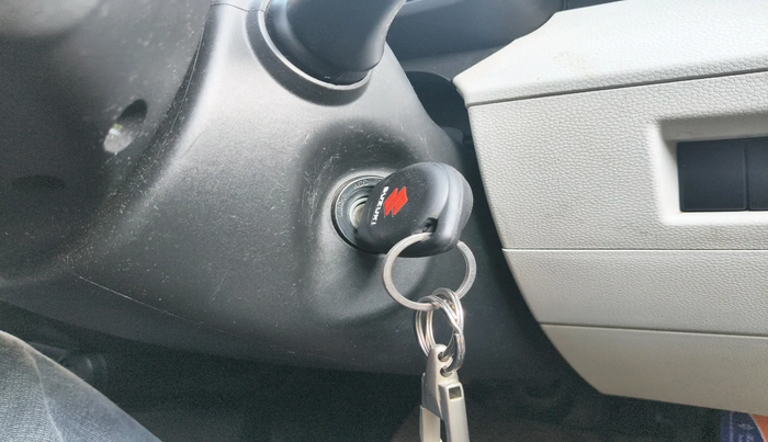 2017 Maruti IGNIS DELTA 1.2 K12, Petrol, Manual, 69,524 km, interior