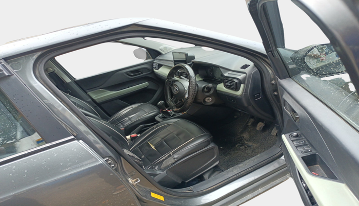 2022 Tata PUNCH ADVENTURE MT, Petrol, Manual, 80,577 km, interior