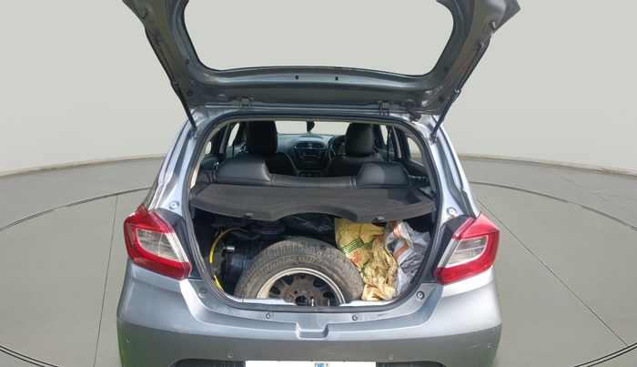 2018 Tata Tiago XZ PETROL, Petrol, Manual, 56,317 km, exterior
