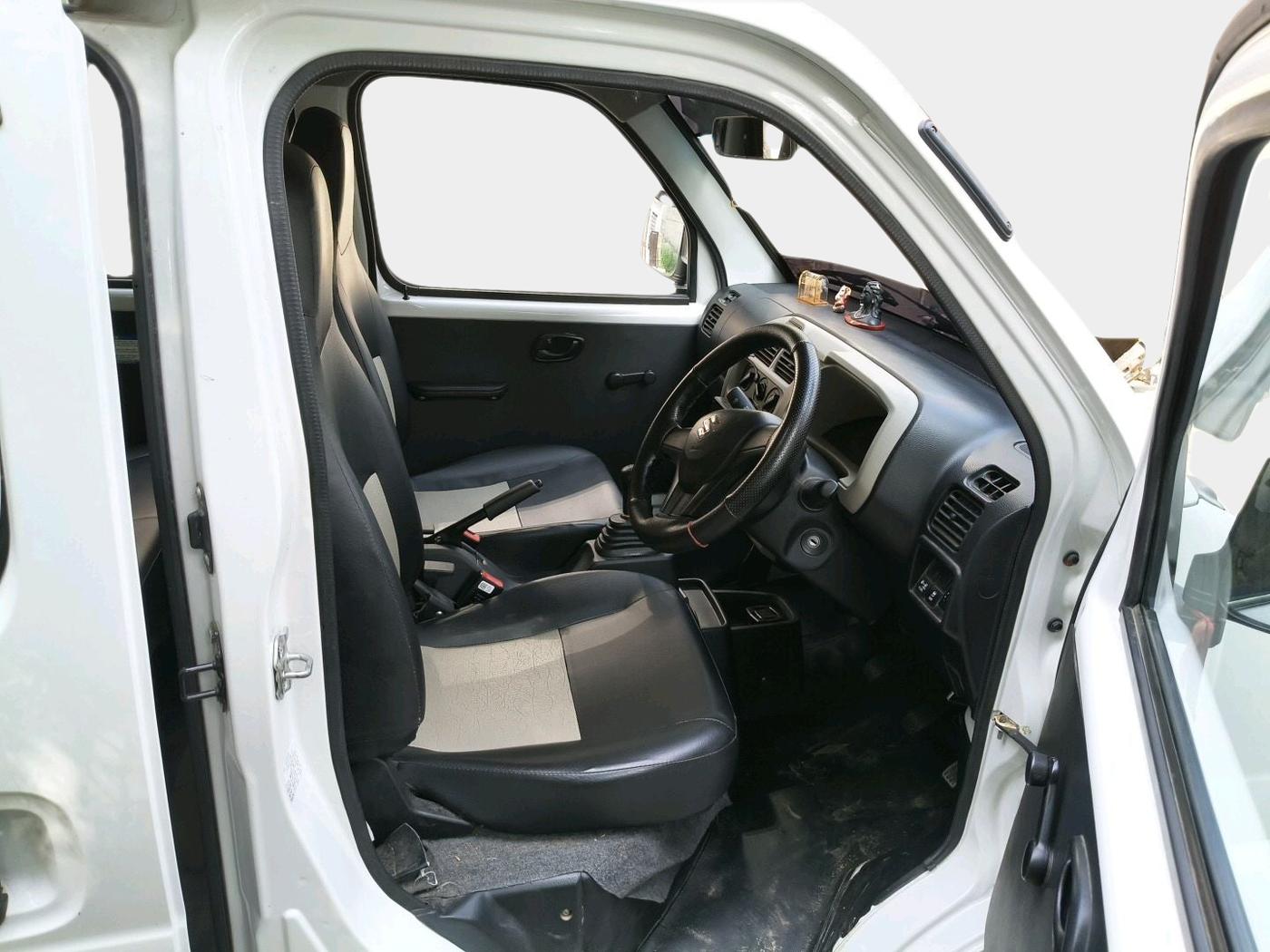 2024 Maruti Eeco 5 STR AC CNG, Petrol, Manual, 20,039 km, interior