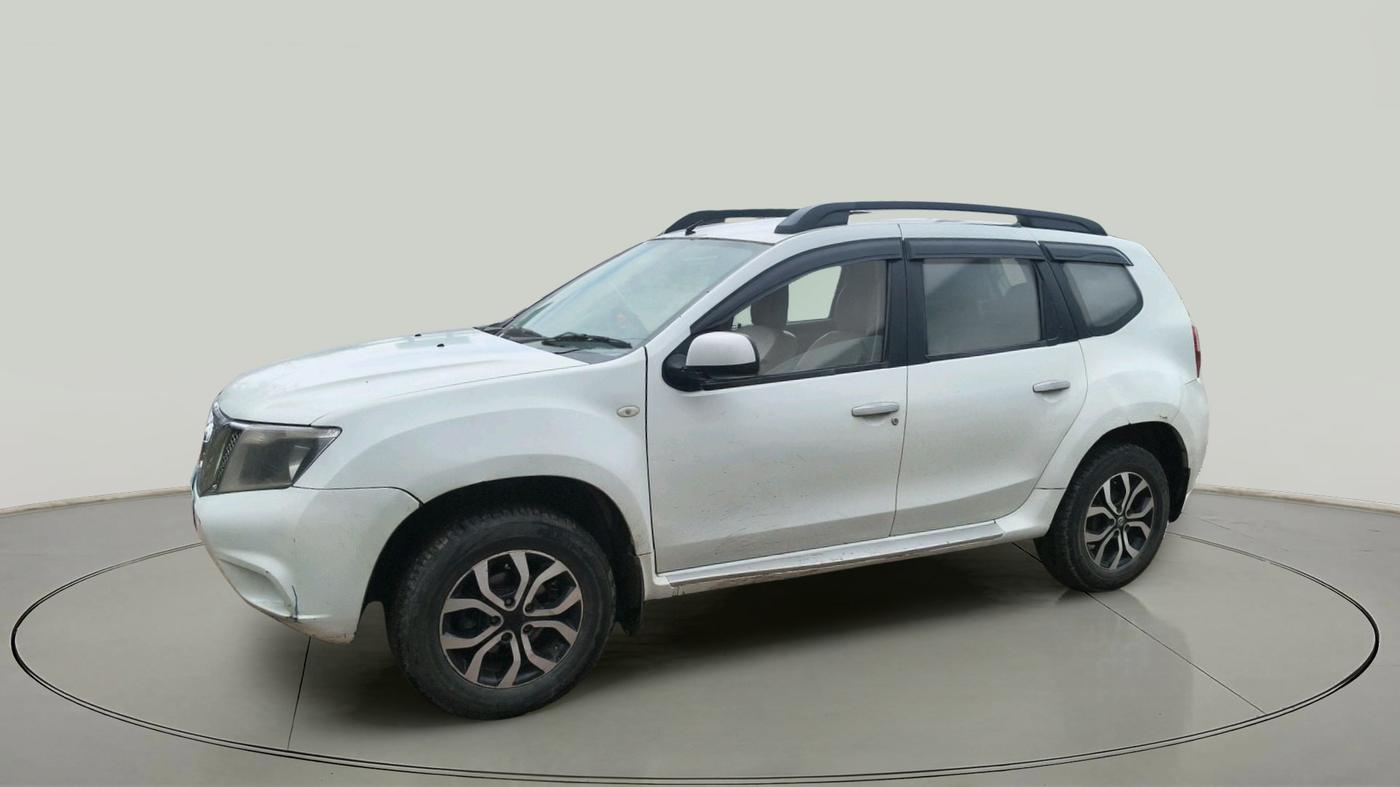 2014 Nissan Terrano XL D PLUS, Diesel, Manual, 2,30,001 km, exterior