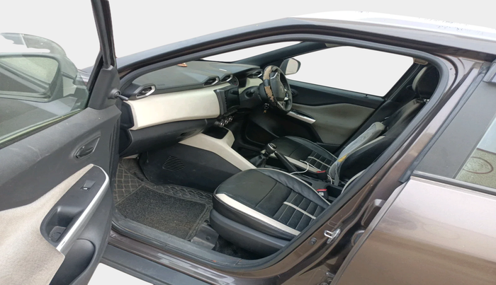 2023 Nissan MAGNITE XE, Petrol, Manual, 26,140 km, interior