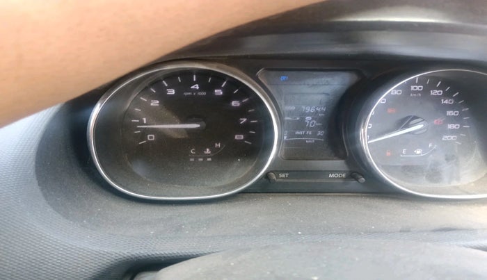 2018 Tata Tiago XZ PETROL, Petrol, Manual, 79,644 km, interior