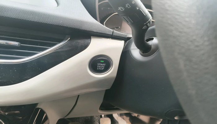 2022 Tata NEXON XZ PLUS PETROL, Petrol, Manual, 34,730 km, interior