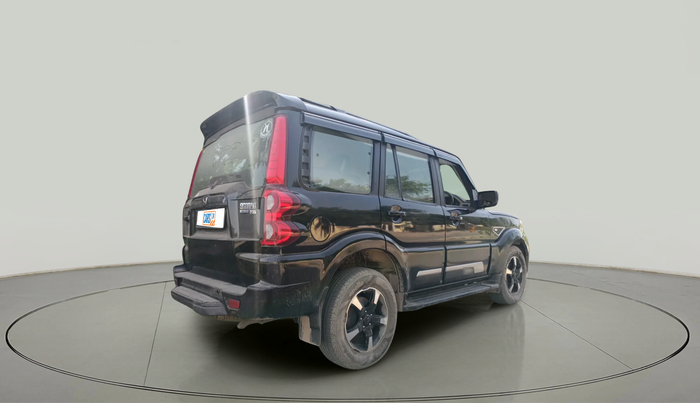 2024 Mahindra SCORPIO CLASSIC S11 7STR, Diesel, Manual, 15,159 km, exterior