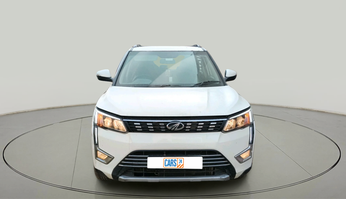 2019 Mahindra XUV300 W8 1.2 PETROL, Petrol, Manual, 1,32,140 km, exterior