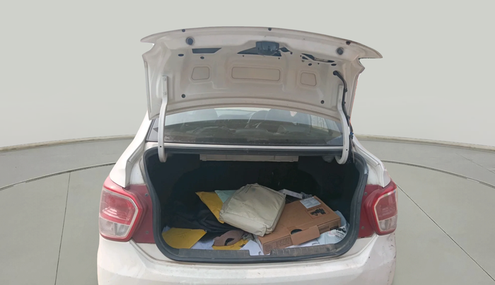 2015 Hyundai Xcent BASE 1.2, Petrol, Manual, 1,44,551 km, exterior