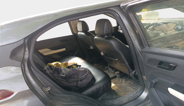 2022 Tata PUNCH PURE MT, Petrol, Manual, 52,722 km, interior