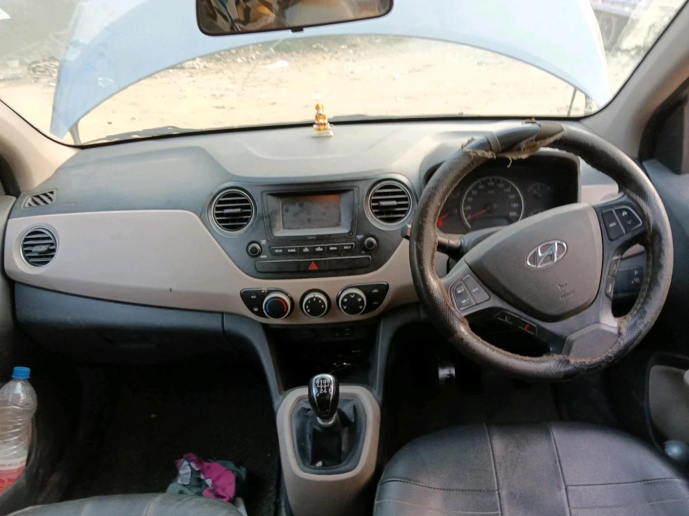 2017 Hyundai Grand i10 SPORTZ U2 1.2 CRDI, Diesel, Manual, 1,93,162 km, interior