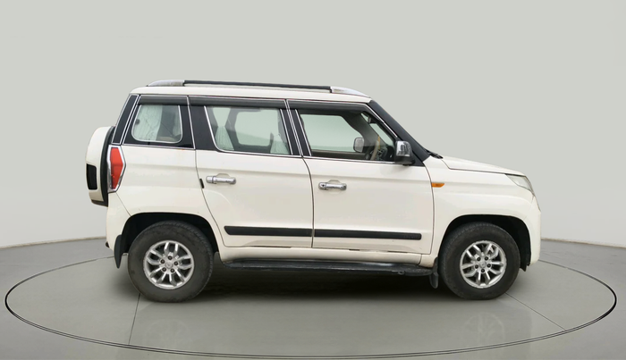 2016 Mahindra TUV300 T8, Diesel, Manual, 62,936 km, exterior