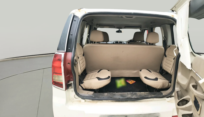 2016 Mahindra TUV300 T8, Diesel, Manual, 62,936 km, exterior