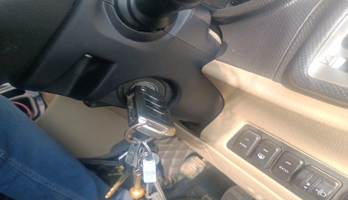 2023 Mahindra BOLERO NEO N10 R, Diesel, Manual, 48,715 km, interior