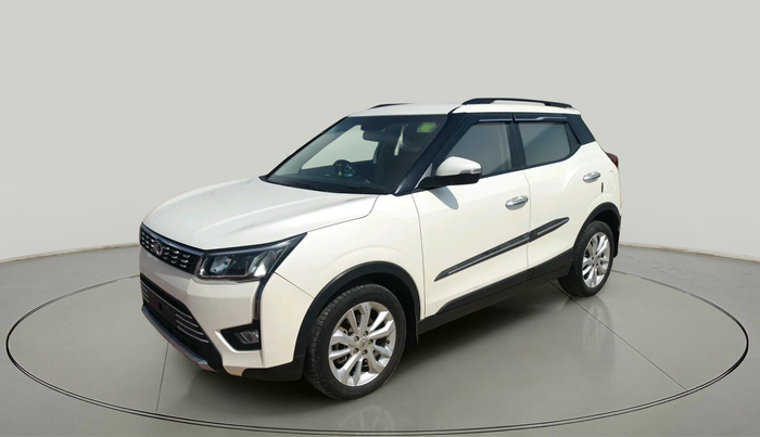 2021 Mahindra XUV300 W8 1.2 PETROL, Petrol, Manual, 51,437 km, exterior