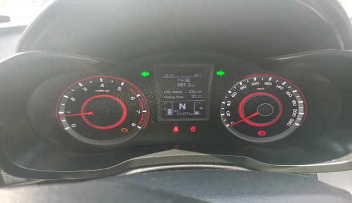2021 Mahindra XUV300 W8 1.2 PETROL, Petrol, Manual, 51,437 km, interior