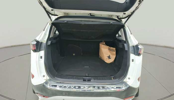 2019 Tata Harrier XZ 2.0L, Diesel, Manual, 2,69,183 km, exterior