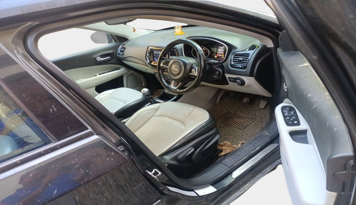 2018 Jeep Compass LIMITED 2.0 DIESEL, Diesel, Manual, 1,25,621 km, interior