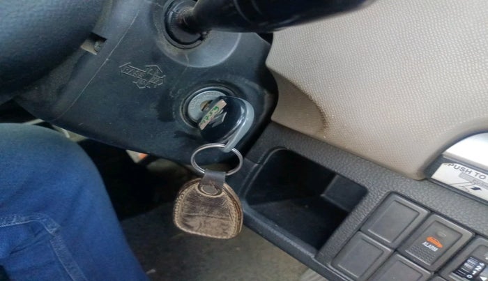 2015 Maruti Wagon R 1.0 VXI, Petrol, Manual, 1,60,325 km, interior