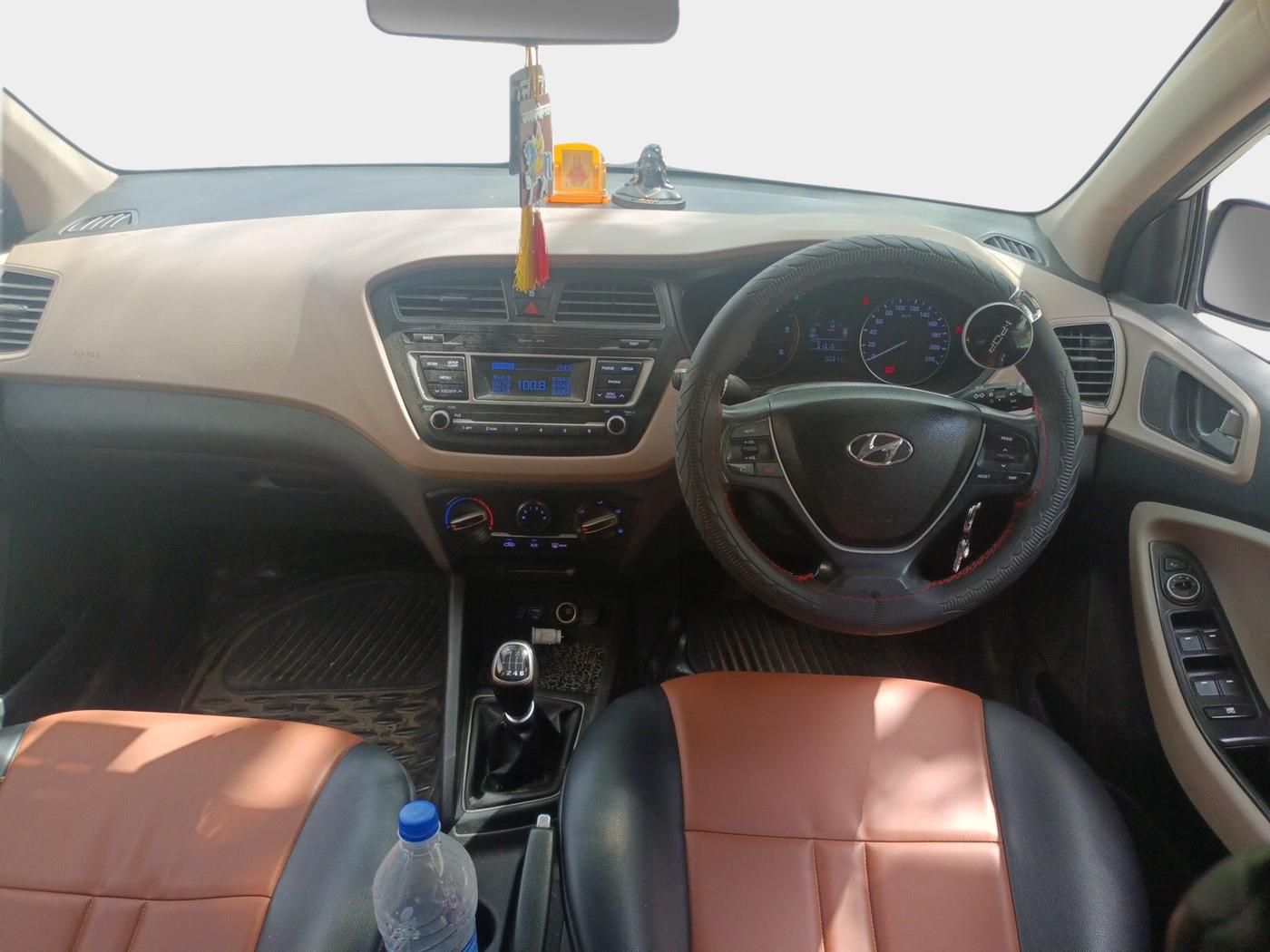 2017 Hyundai Elite i20 SPORTZ 1.4 CRDI, Diesel, Manual, 80,314 km, interior