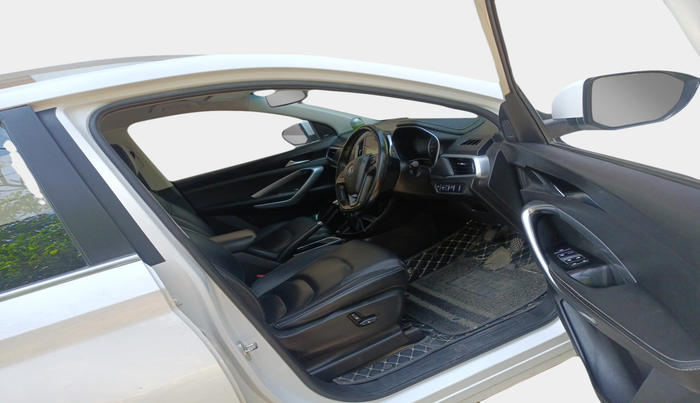 2020 MG HECTOR SMART 2.0 DIESEL, Diesel, Manual, 1,35,000 km, interior