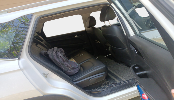 2020 MG HECTOR SMART 2.0 DIESEL, Diesel, Manual, 1,35,000 km, interior