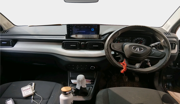 2023 Tata PUNCH PURE MT, Petrol, Manual, 27,044 km, interior