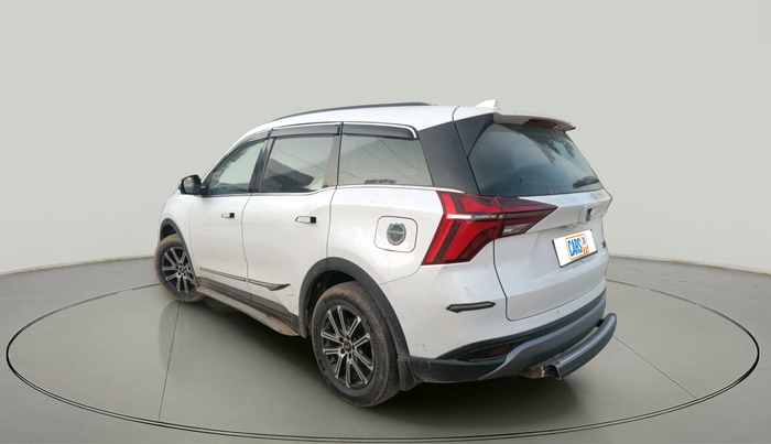 2023 Mahindra XUV700 AX 7 LUXURY D AT 7 STR, Diesel, Automatic, 1,04,251 km, exterior