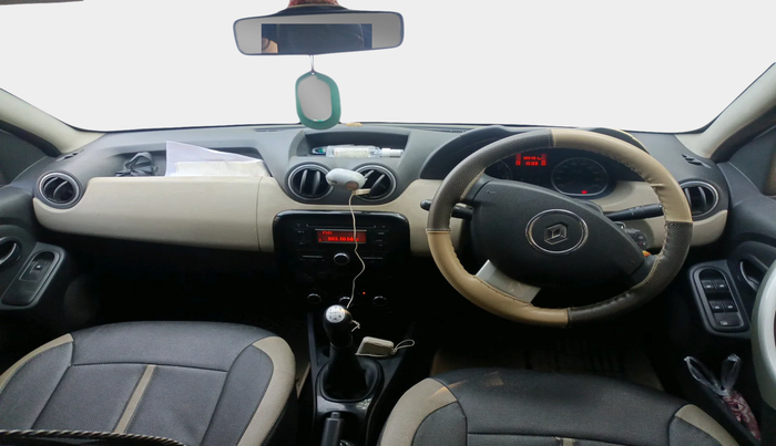 2014 Renault Duster 85 PS RXL DIESEL, Diesel, Manual, 1,05,401 km, interior