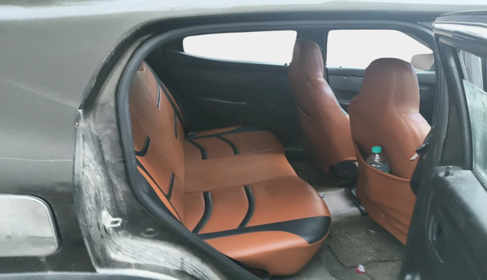 2017 Renault Kwid RXT 0.8, Petrol, Manual, 38,130 km, interior