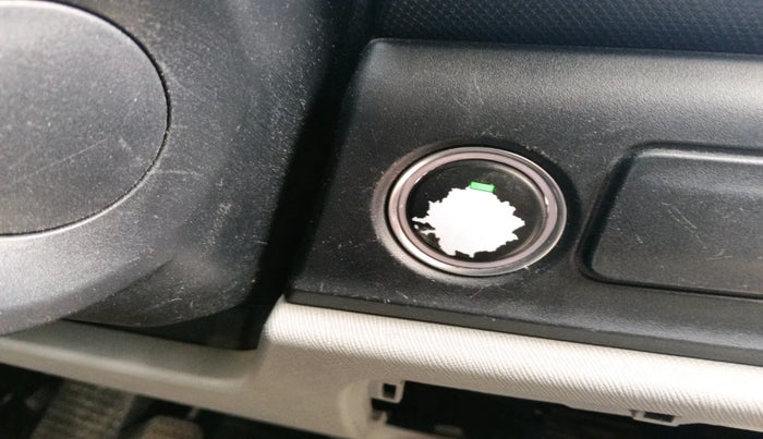 2021 Tata ALTROZ XZ PETROL, Petrol, Manual, 16,603 km, interior