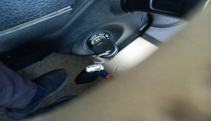 2017 Hyundai Eon ERA +, Petrol, Manual, 31,889 km, interior