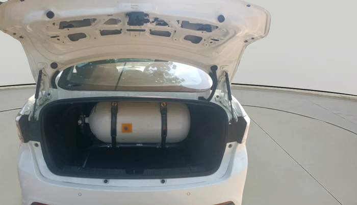 2022 Tata TIGOR XZ CNG, Petrol, Manual, 80,310 km, exterior