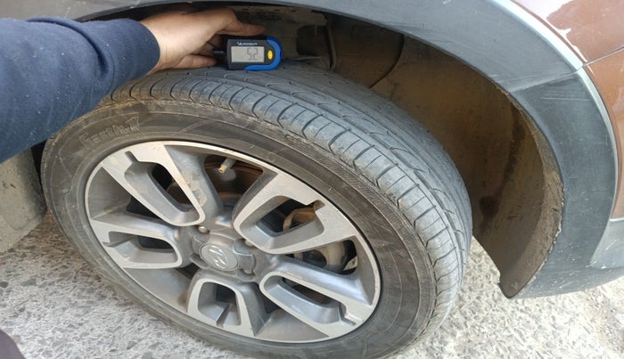 2017 Hyundai i20 Active 1.2, Petrol, Manual, 62,900 km, tyre