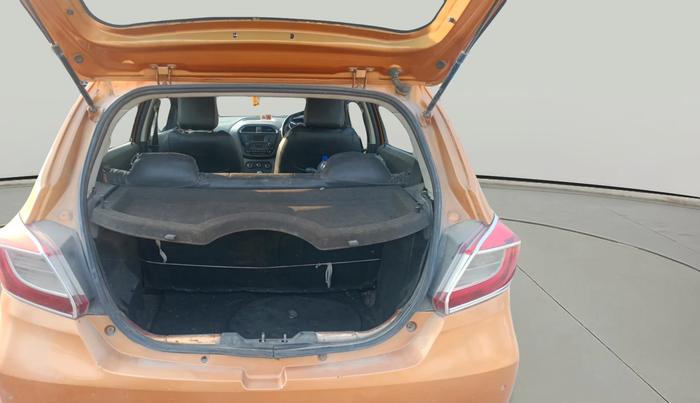 2016 Tata Tiago XZ PETROL, Petrol, Manual, 93,243 km, exterior