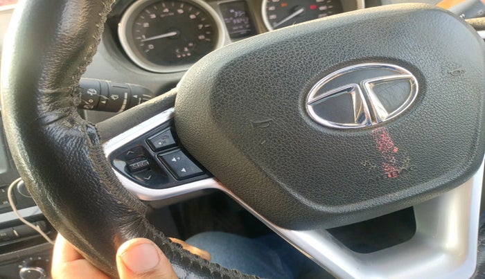 2016 Tata Tiago XZ PETROL, Petrol, Manual, 93,243 km, interior